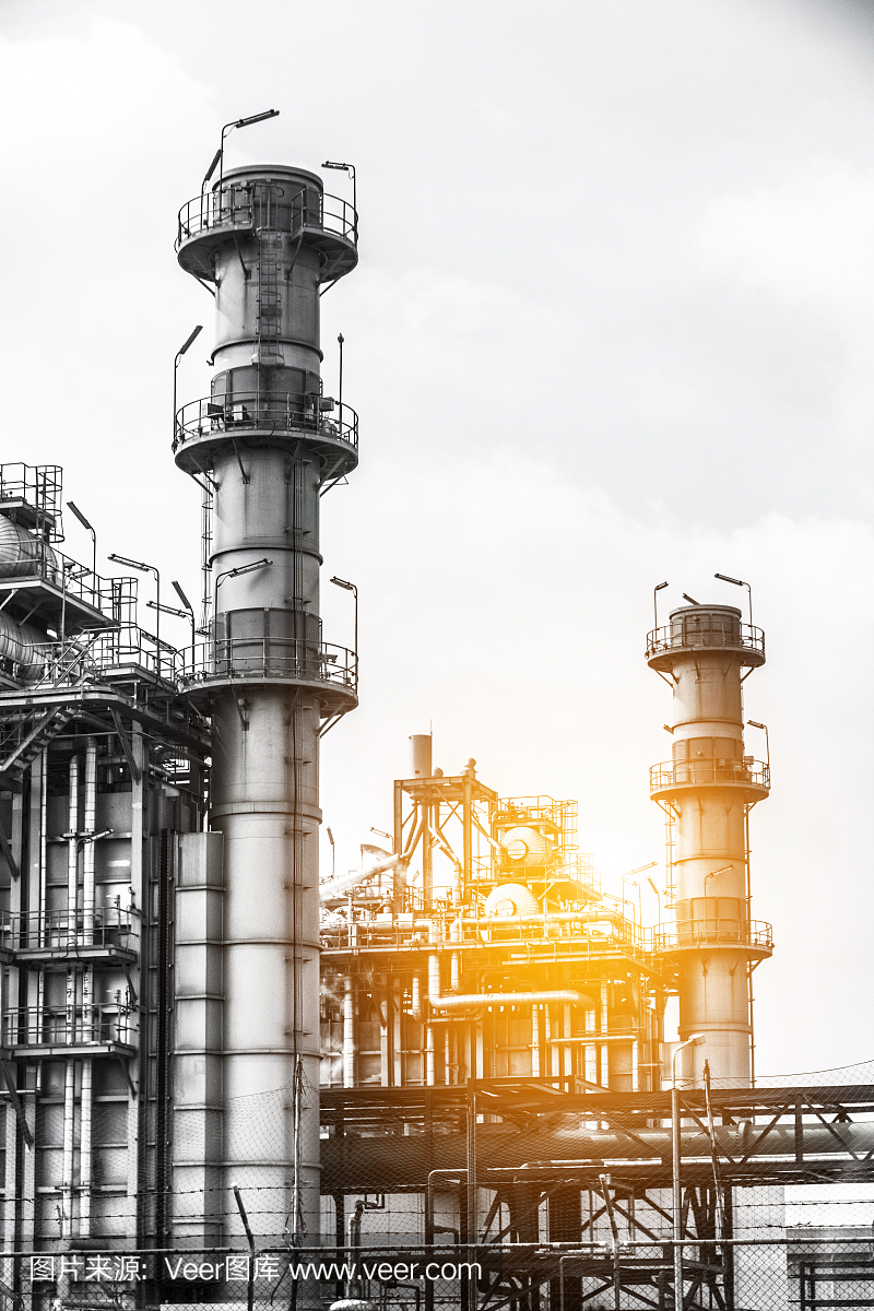 關閉工業區。石油和天然氣煉制工業工廠。